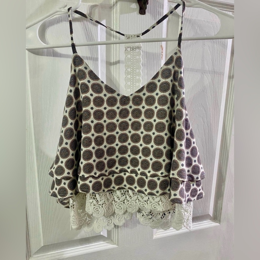 Sadie & Sage Women’s Small Crop Top